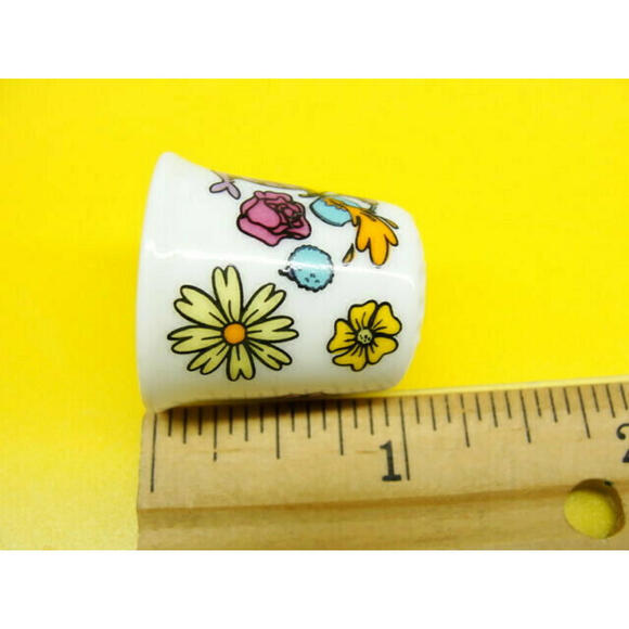 Vintage Thimble Epcot Center Walt Disney Prods 1982 Dragon Japan - Picture 4 of 11